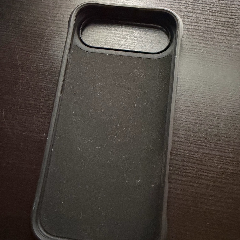 Black Ripple Design Phone Case - Picture 2 of 2